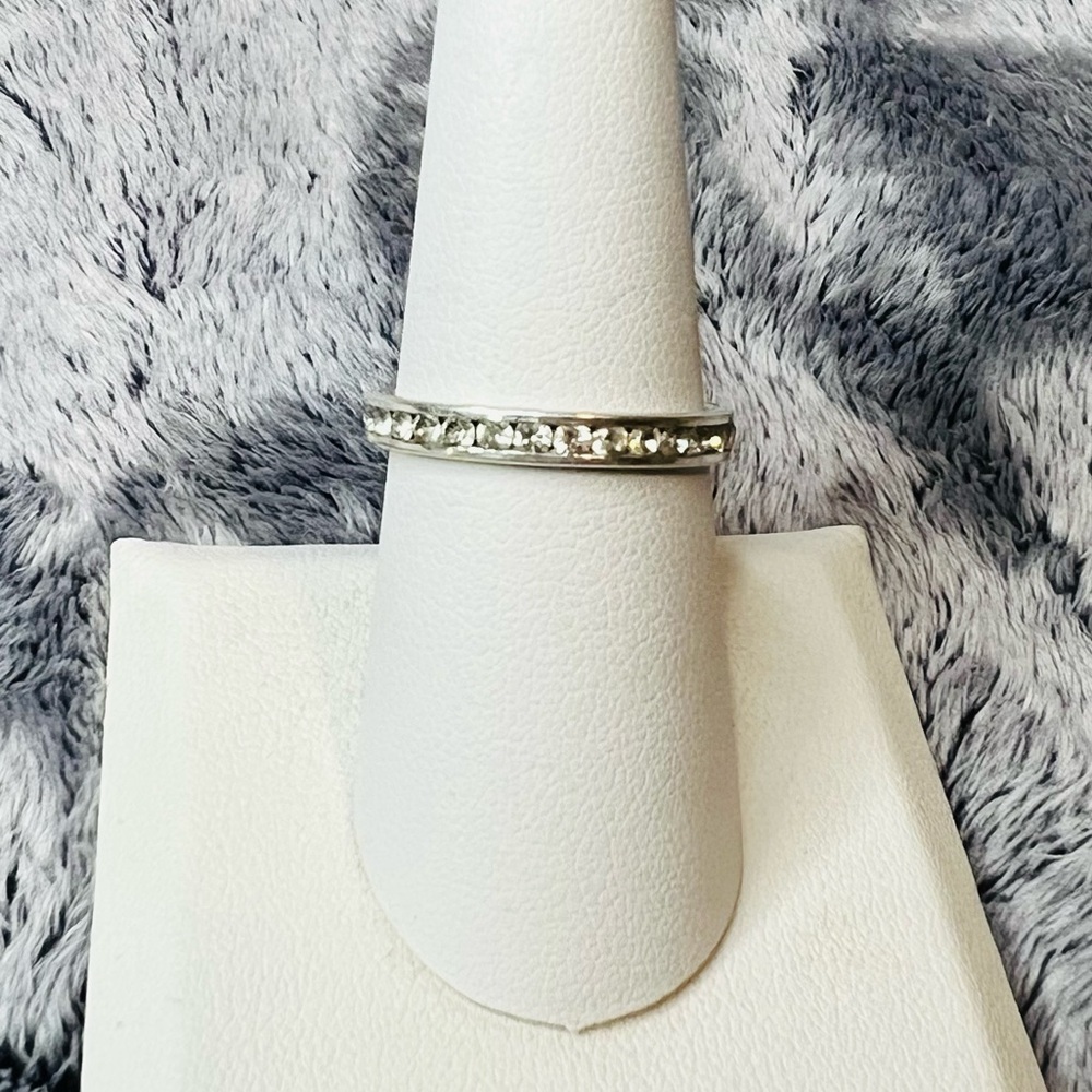 Sterling Silver Cubic Zirconia Millennium Band Ring Size 8